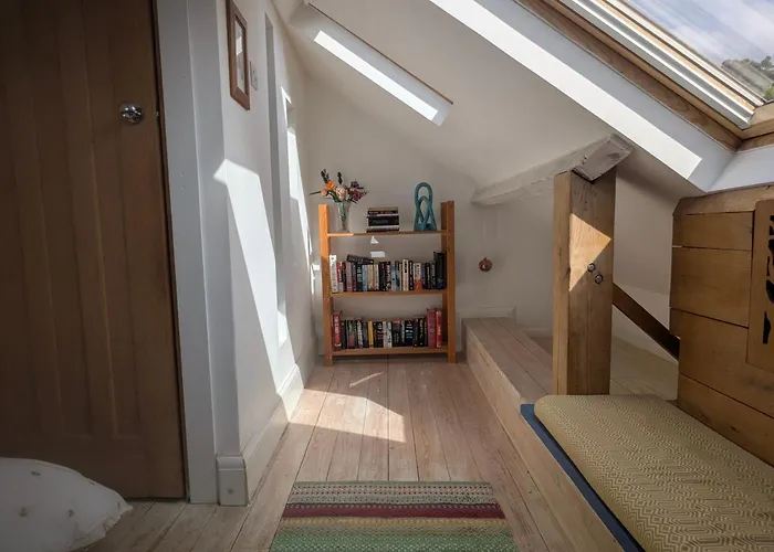 Cherry View House 3 Bed Garden Parking Sleeps 8