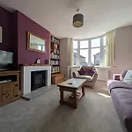 Сasa de vacaciones Cherry View House 3 Bed Garden Parking Sleeps 8 *