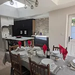 Cherry View House 3 Bed Garden Parking Sleeps 8 Сasa de vacaciones Bristol