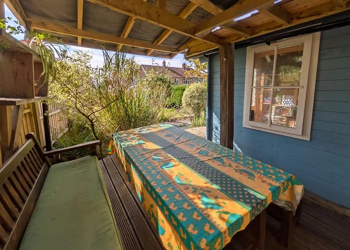 Casa de Férias Cherry View House 3 Bed Garden Parking Sleeps 8 *