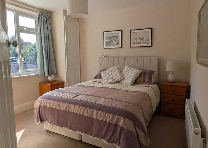 Cherry View House 3 Bed Garden Parking Sleeps 8 Casa de Férias Bristol