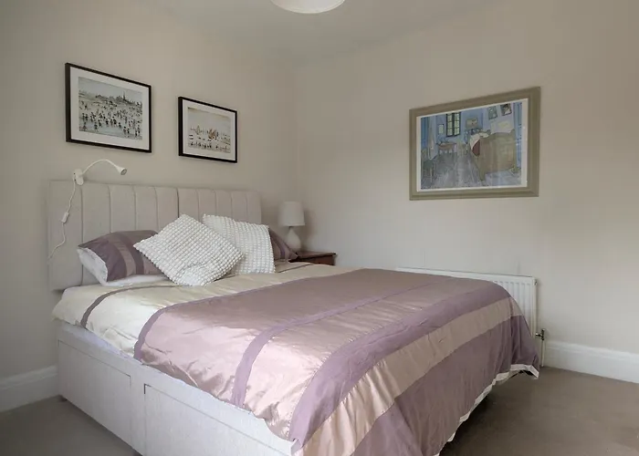 Casa de Férias Cherry View House 3 Bed Garden Parking Sleeps 8