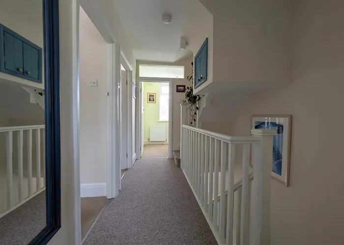 Prázdninový dům Cherry View House 3 Bed Garden Parking Sleeps 8