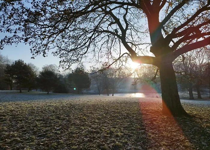 Cherry View House 3 Bed Garden Parking Sleeps 8 Casa de Férias